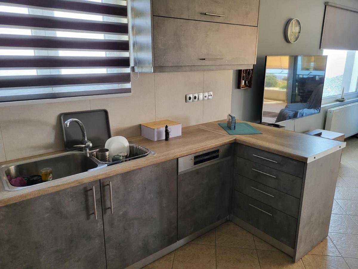 "Stergiou Luxury Apartment 2Nd Floor" Με Κοινη Πισινα Saronida Extérieur photo