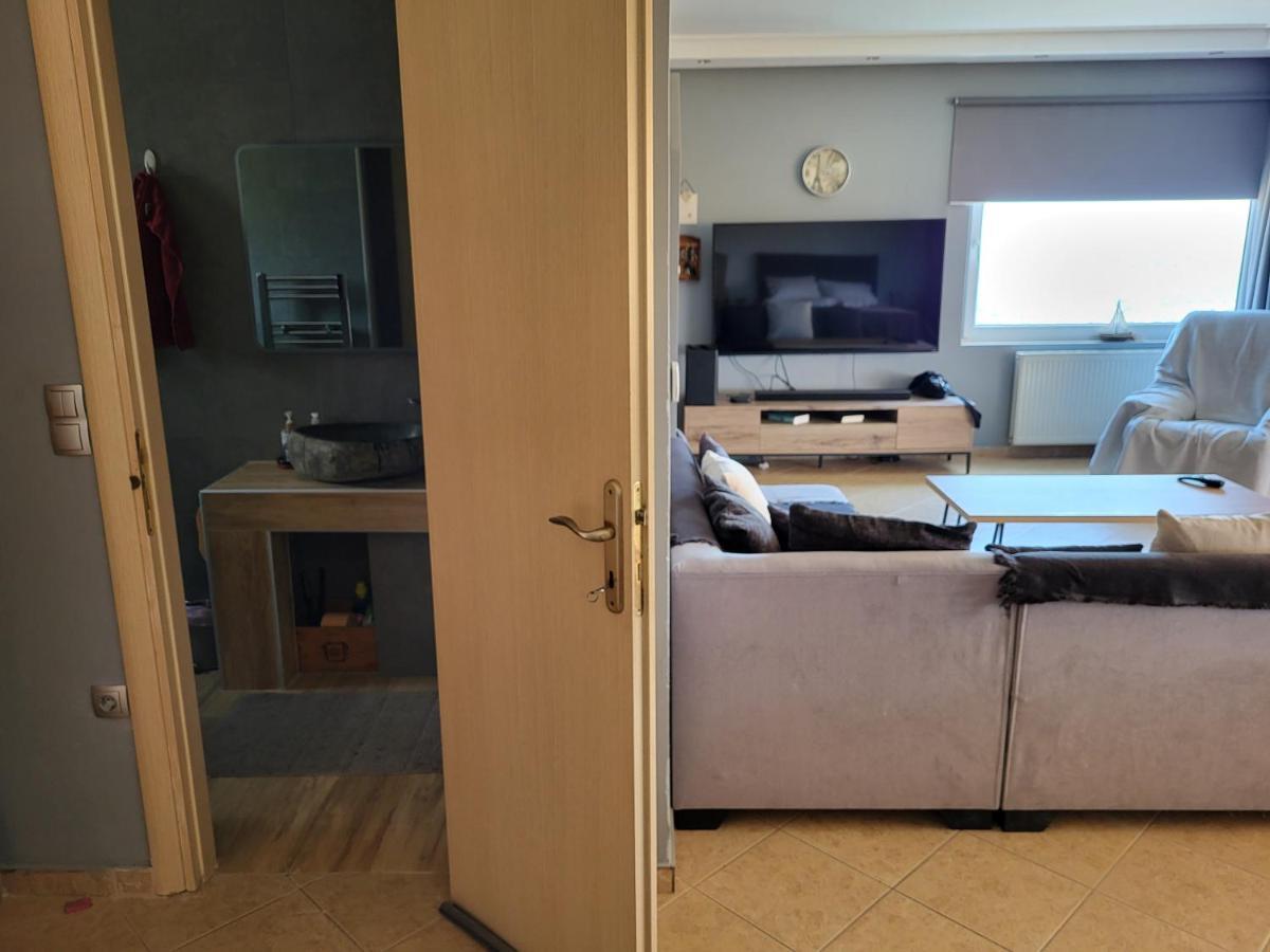 "Stergiou Luxury Apartment 2Nd Floor" Με Κοινη Πισινα Saronida Extérieur photo
